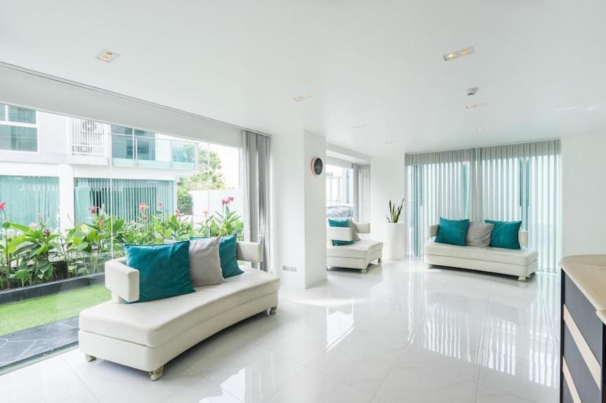 Apartemen Center